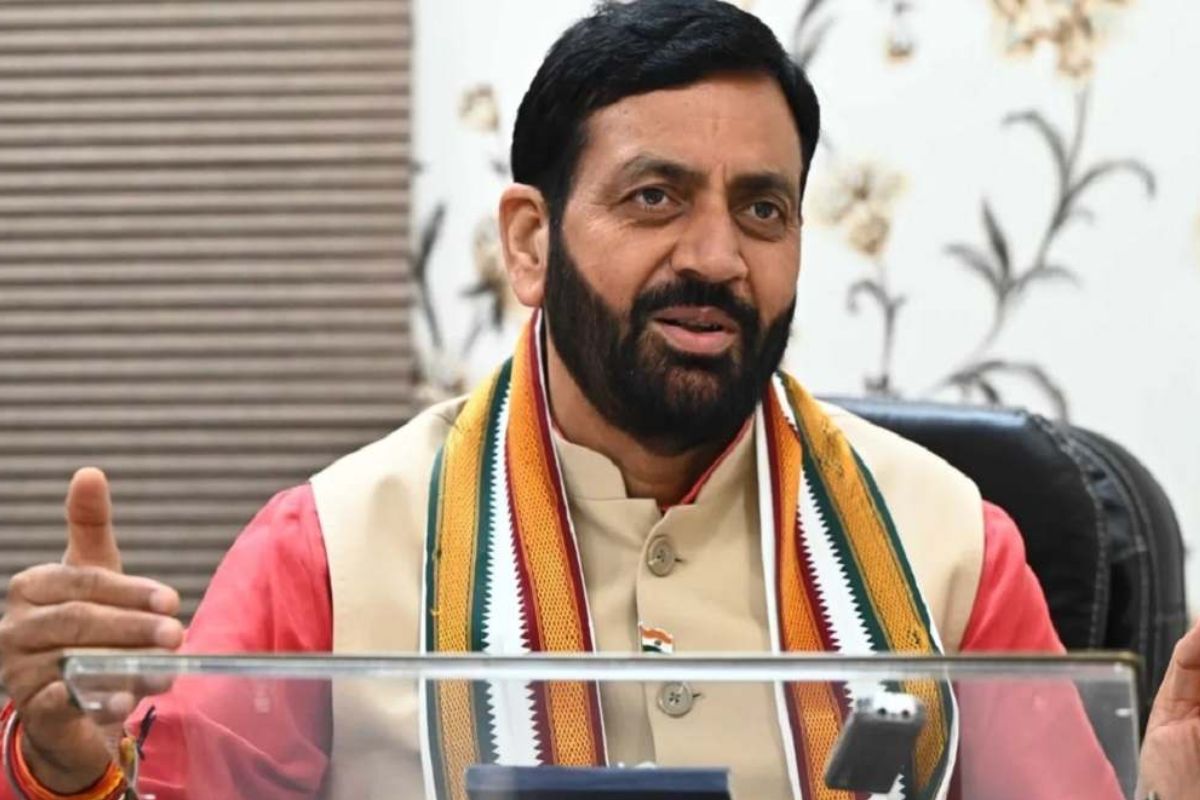 हरियाणा एग्रीकल्चरल यूनिवर्सिटी के आंदोलित छात्रों के साथ बातचीत को तैयार सैनी सरकार